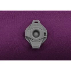 Sea To Summit Aeros Premium Pillow -Sea To Summit 571 26 AerosPremiumPillow Regular Magenta Valve ForWeb